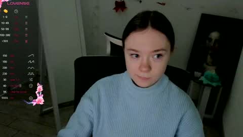 Snapshot of _margoqueen_ chatting on 02-09-25, 06:43 Margo online show from 02-09-25, 06:43
