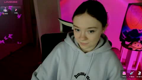 Snapshot of _margoqueen_ chatting on 02-22-25, 10:40 Margo online show from 02-22-25, 10:40