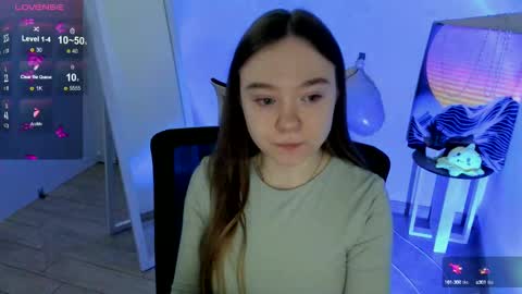 Snapshot of _margoqueen_ chatting on 03-12-25, 07:24 Margo online show from 03-12-25, 07:24