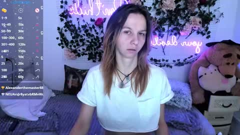 Scarlett online show from 12-17-25, 01:50