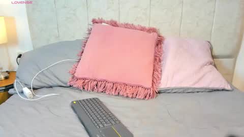 Maria online show from 02-25-26, 12:26