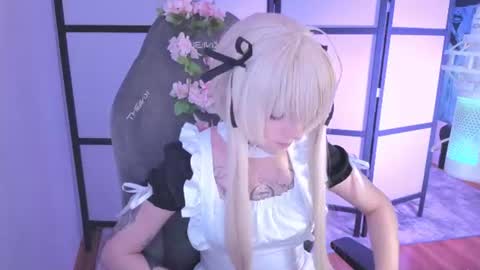 Snapshot of _mariko_ chatting on 06-08-26, 03:45 Mariko online show from 06-08-26, 03:45