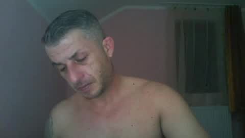 Snapshot of _marrrio chatting on 12-15-24, 11:31 _marrrio online show from 12-15-24, 11:31