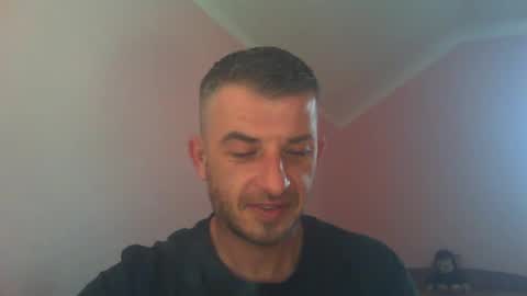 Snapshot of _marrrio chatting on 02-09-25, 02:40 _marrrio online show from 02-09-25, 02:40