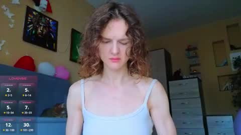 Sophia online show from 05-02-26, 02:38