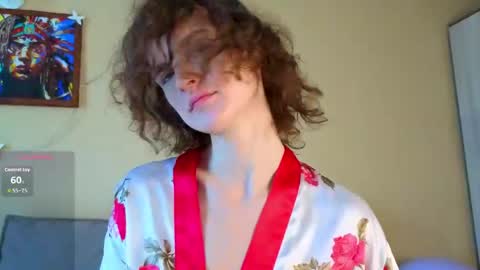 Sophia online show from 05-17-26, 05:16