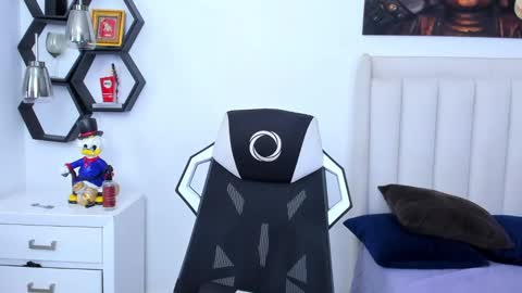 _matthew_santos_ online show from 01-24-25, 12:31