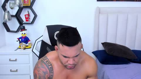 _matthew_santos_ online show from 01-26-25, 11:28