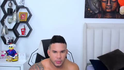 _matthew_santos_ online show from 02-08-25, 12:06