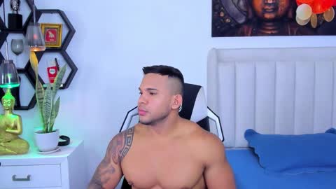 _matthew_santos_ online show from 10-30-25, 10:32