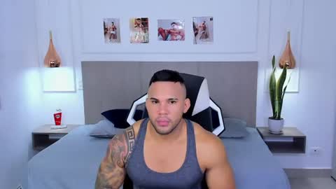 _matthew_santos_ online show from 07-10-26, 02:16