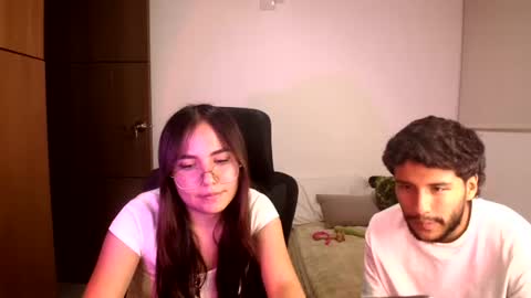 max and abby online show from 07-16-26, 01:44