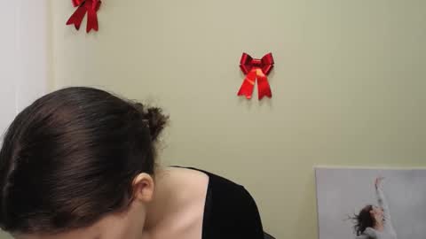 Susie online show from 01-12-25, 10:12