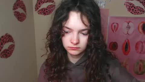 Susie online show from 02-02-26, 07:18