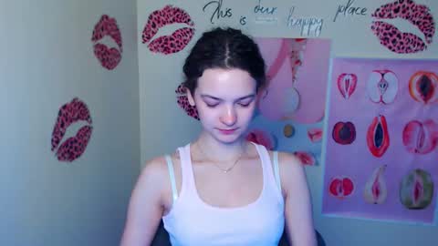 Susie online show from 03-22-26, 07:12