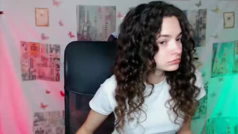 Susie online show from 04-21-26, 06:31