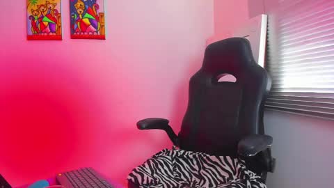 Juli online show from 01-24-25, 02:41