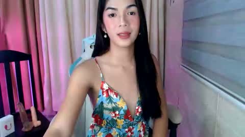 Snapshot of _mellyxxx chatting on 02-02-26, 02:38 Melly online show from 02-02-26, 02:38