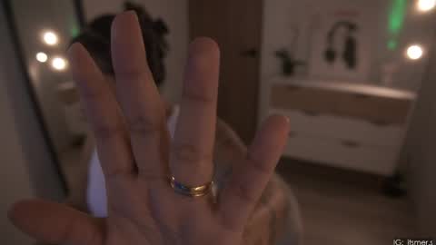 Snapshot of _mers chatting on 04-01-26, 09:34 Telegram Channel channelofmers Subscribe schedule 600 am 1200 am Colombia time online show from 04-01-26, 09:34