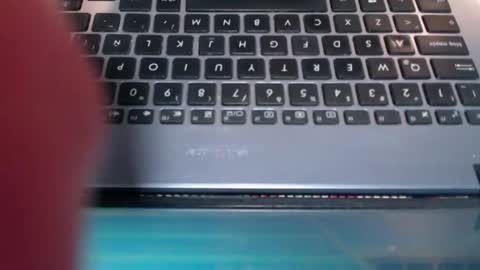 Snapshot of _mia_angel17 chatting on 01-14-25, 10:34 MIA online show from 01-14-25, 10:34