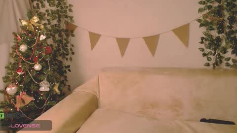 Snapshot of _mia_more chatting on 01-05-25, 12:20 Mia online show from 01-05-25, 12:20