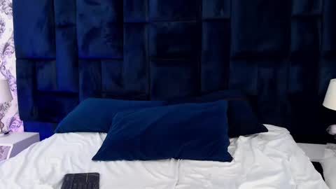 Snapshot of _miaa_monroe chatting on 02-21-25, 03:32 Mia Monroe online show from 02-21-25, 03:32