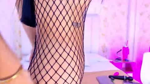 Mia Monroe online show from 11-15-25, 07:43