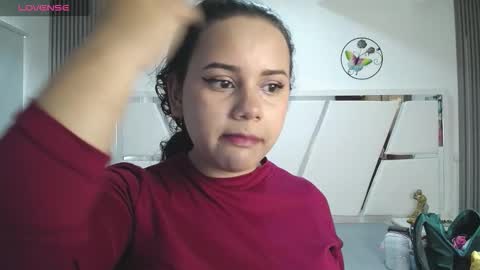 Snapshot of _miaaleon chatting on 09-22-25, 12:51 Mia online show from 09-22-25, 12:51