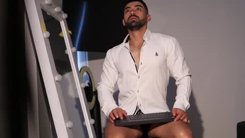 soy mike online show from 12-06-24, 12:38