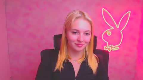 Melanie online show from 09-19-25, 05:53