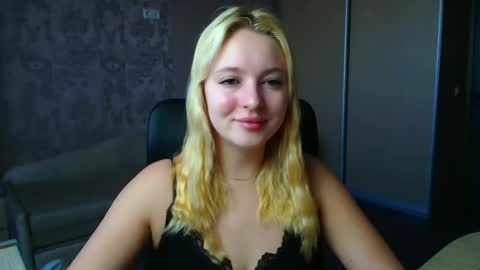 Melanie online show from 02-04-26, 09:37