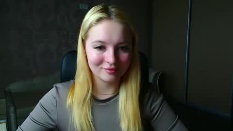 Melanie online show from 04-08-26, 06:02