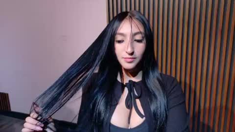 Snapshot of _mileyross chatting on 06-12-26, 08:41 Call me Miley online show from 06-12-26, 08:41