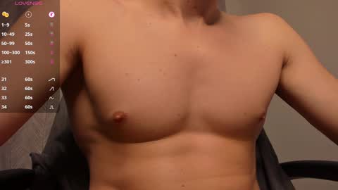 Snapshot of _milk_boy_ chatting on 01-19-25, 06:43 Milk Boy online show from 01-19-25, 06:43