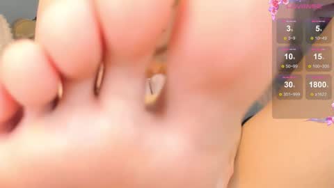 Kim online show from 10-31-25, 05:08