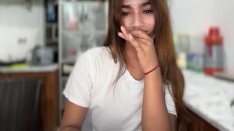 Snapshot of _milliondollarbaby_ chatting on 01-14-26, 04:01 Irina online show from 01-14-26, 04:01