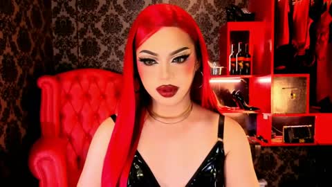 Snapshot of _ministryofsin_ chatting on 05-19-26, 01:56 Raven Strauss online show from 05-19-26, 01:56