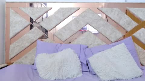 Snapshot of _miss_khloe chatting on 11-29-25, 06:55 Khloe online show from 11-29-25, 06:55