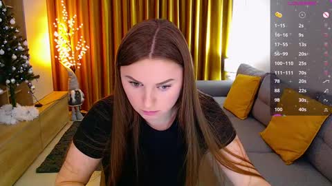 Mia online show from 01-04-25, 04:00