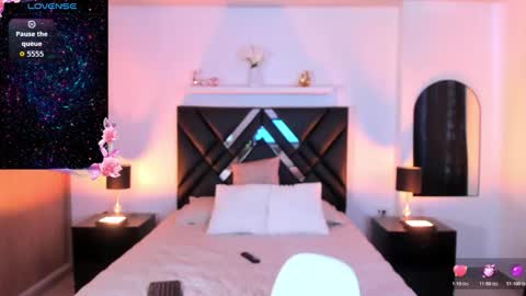 mizuki  online show from 03-05-26, 03:08