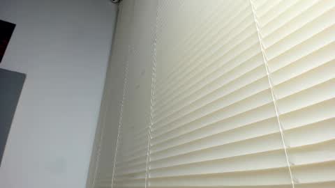 _molly_rosse_ online show from 12-16-25, 12:32