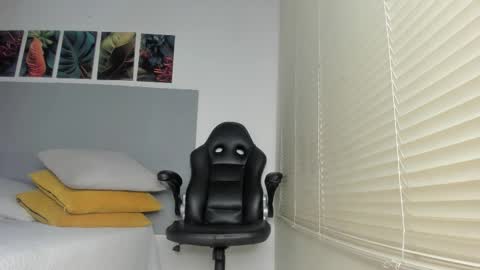 _molly_rosse_ online show from 02-25-26, 12:04