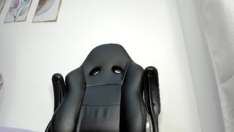 _molly_rosse_ online show from 07-24-26, 12:03