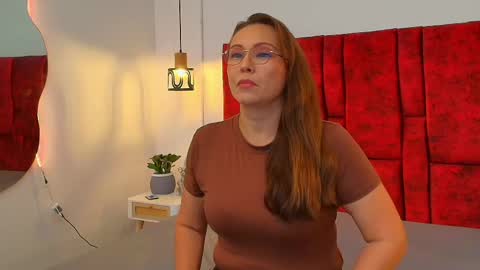 _monaliza_ online show from 05-08-26, 12:21
