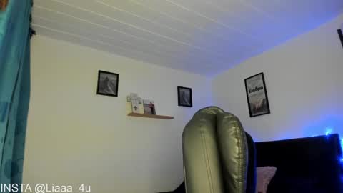     liaaa 4u online show from 12-21-24, 03:47