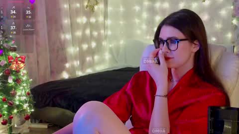 -Victoriana- online show from 01-01-25, 03:34