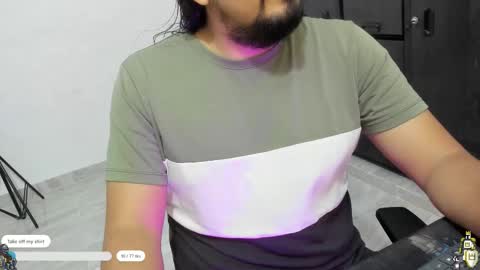 Snapshot of _mr_john chatting on 11-07-25, 05:07 John online show from 11-07-25, 05:07