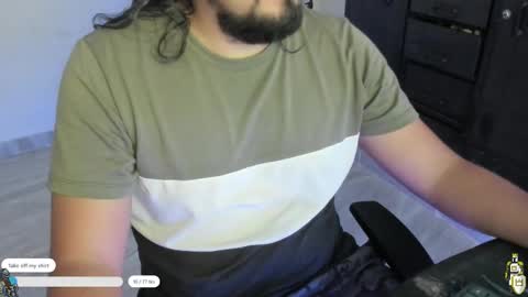 Snapshot of _mr_john chatting on 11-18-25, 05:01 John online show from 11-18-25, 05:01