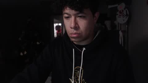 Snapshot of _mr_panda_ chatting on 12-23-24, 10:01 Panda  online show from 12-23-24, 10:01