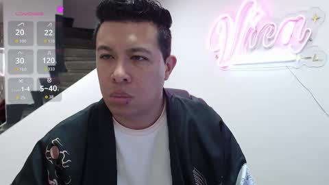 Snapshot of _mr_panda_ chatting on 09-18-25, 03:25 Panda  online show from 09-18-25, 03:25